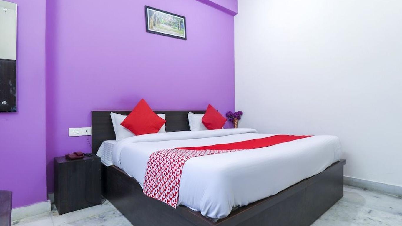 OYO 10876 Hotel Taj Signature