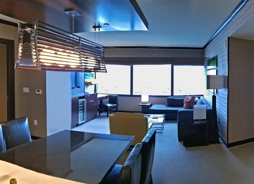 Dining room Photo