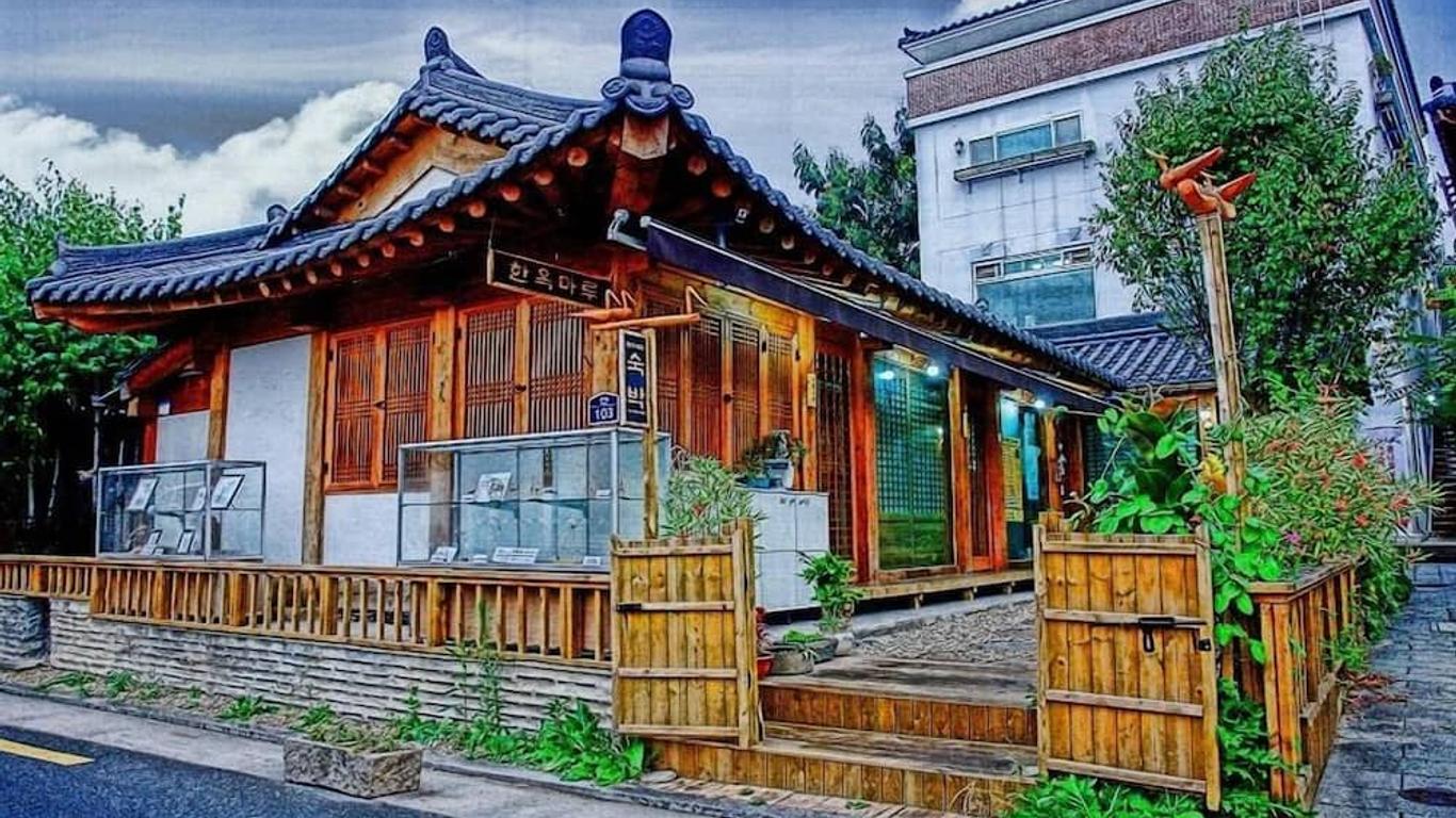 Hanokmaru