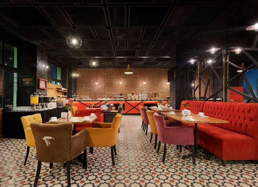 Restaurant Photo