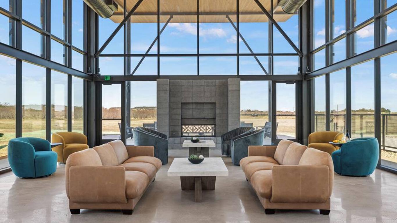 Skye Texas Hill Country Resort