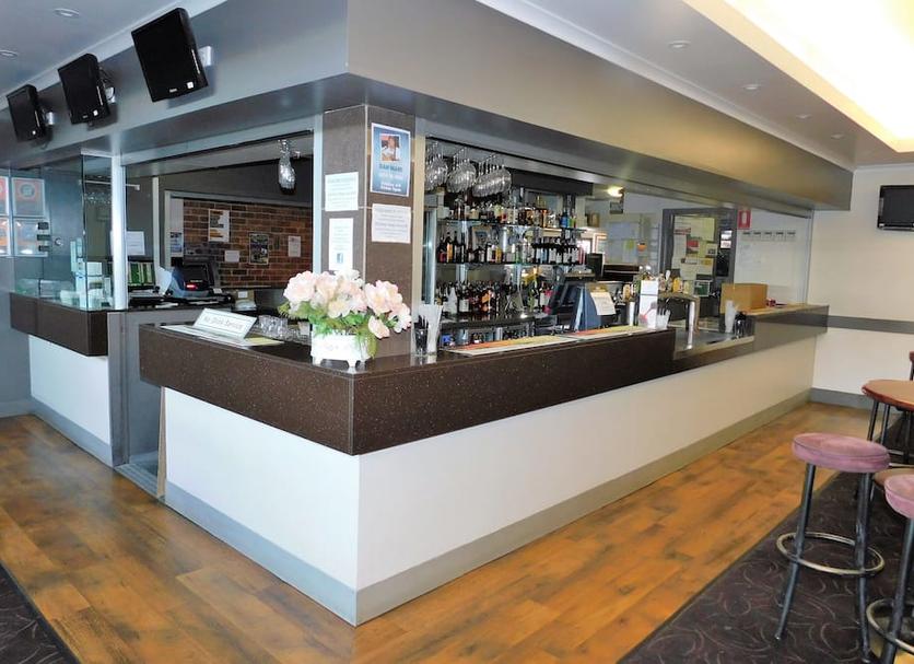 Bar Photo