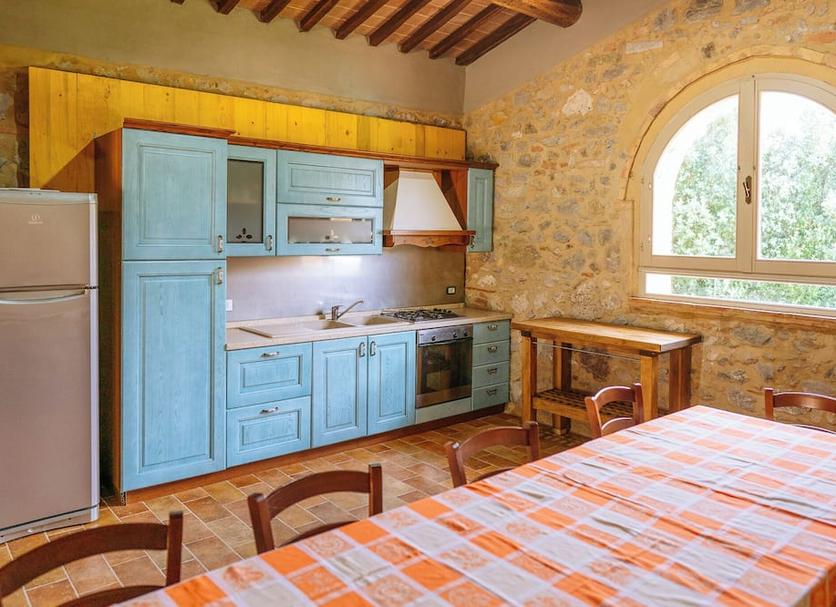 Kitchen Photo