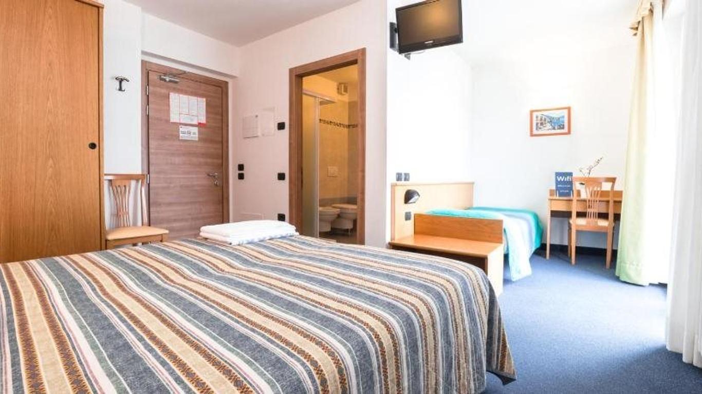 Panoramic Hotel San Carlo Ledro