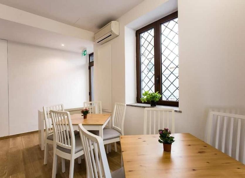 Dining room Photo