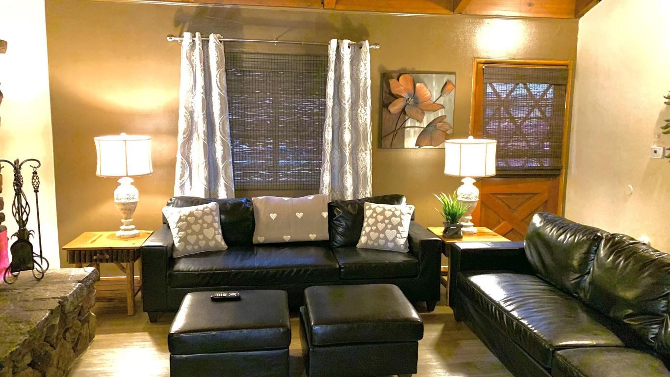 Grey Squirrel Resort