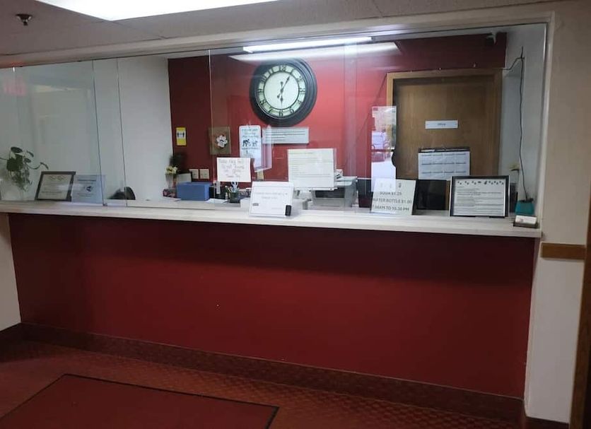 Front desk Photo