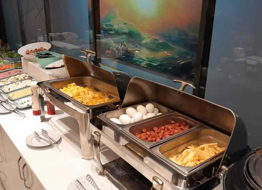 Buffet Photo