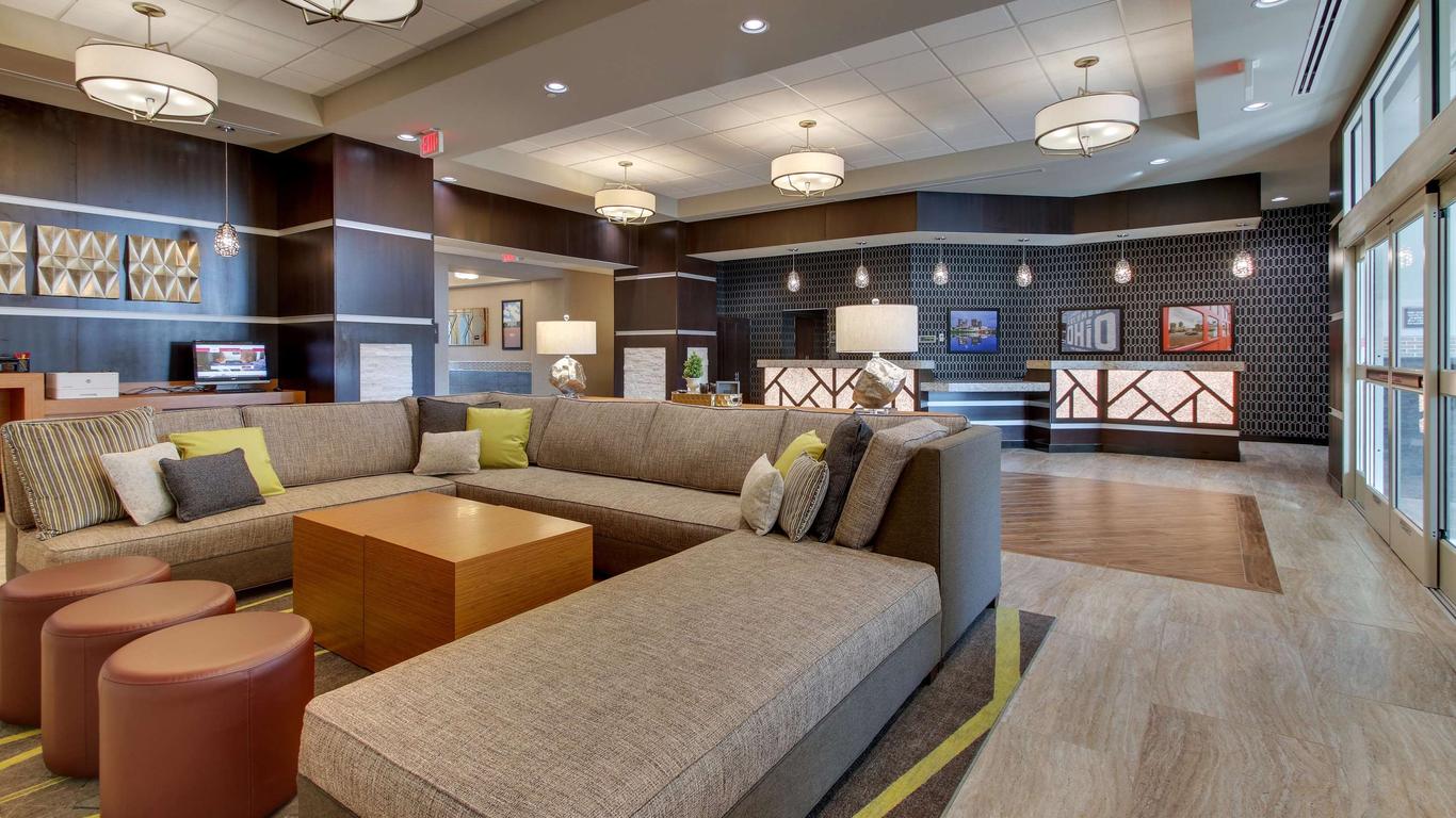 Drury Inn & Suites Cleveland Beachwood