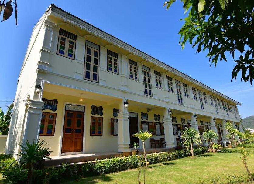 Building Photo