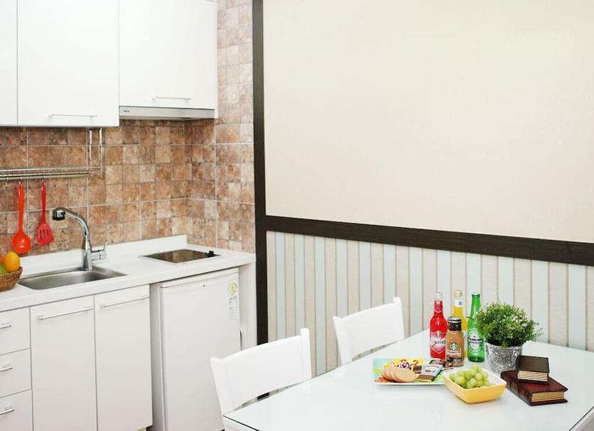 Kitchen Photo