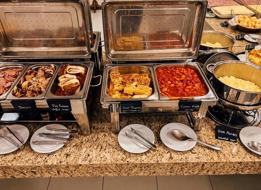 Buffet Photo