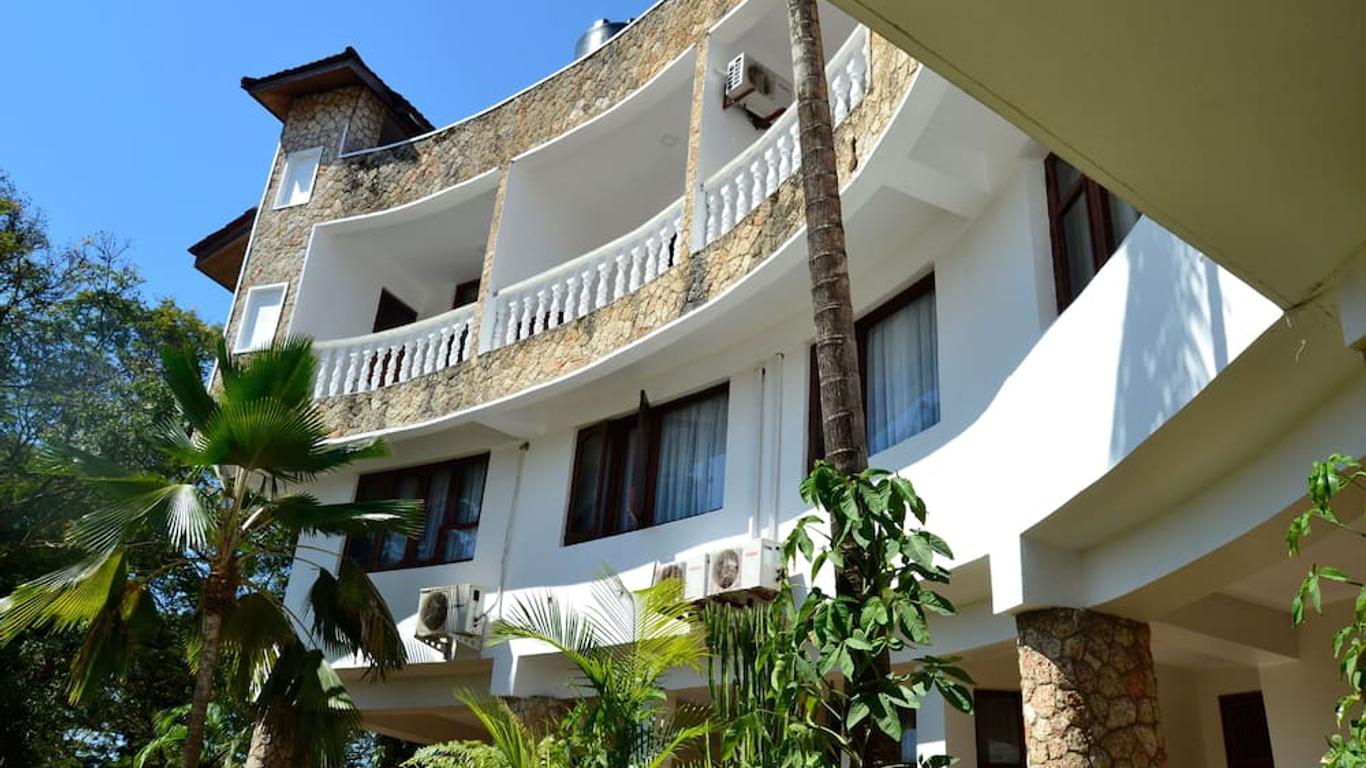 Serene Hotel
