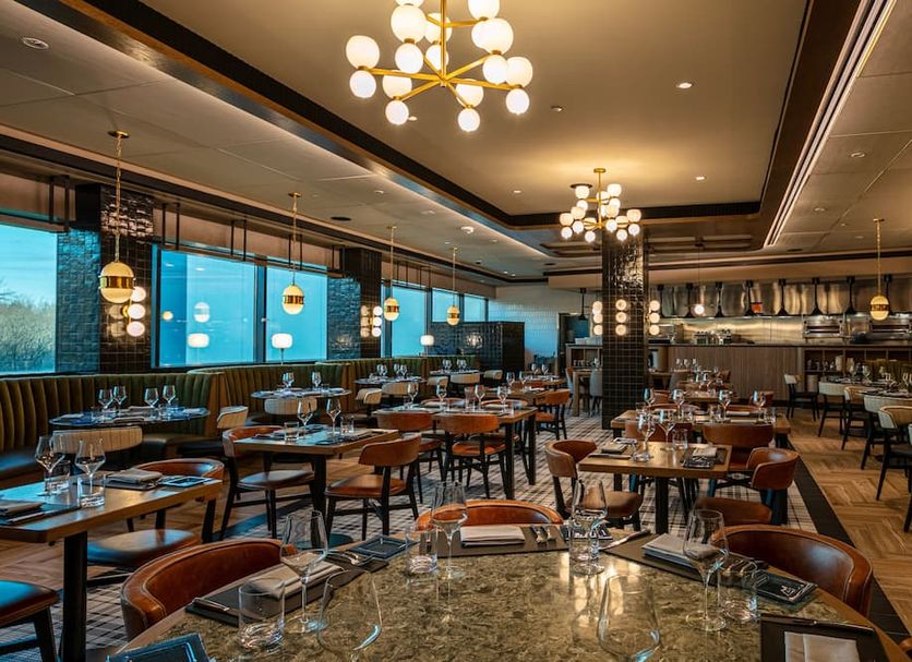 Restaurant Photo