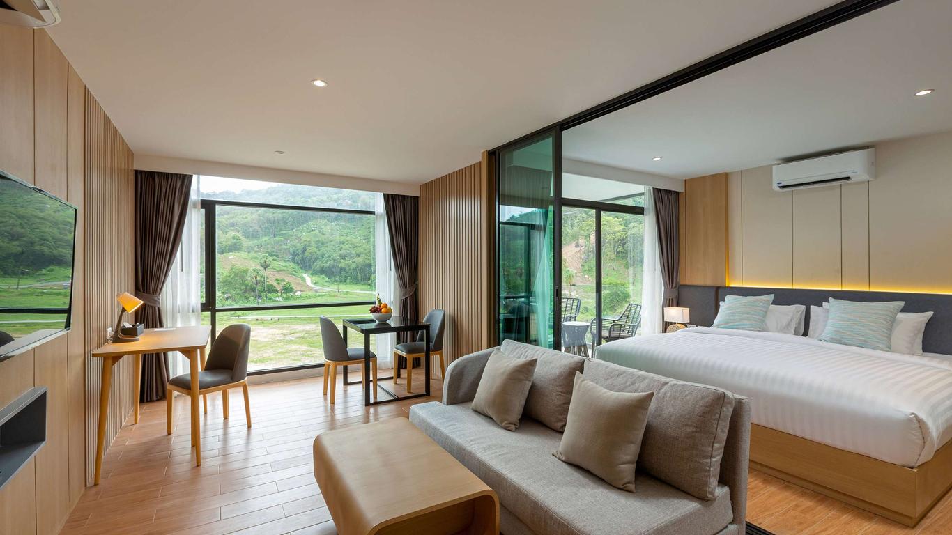 Wyndham Garden Naithon Phuket