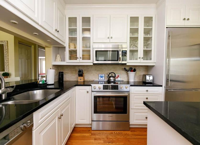 Kitchen Photo