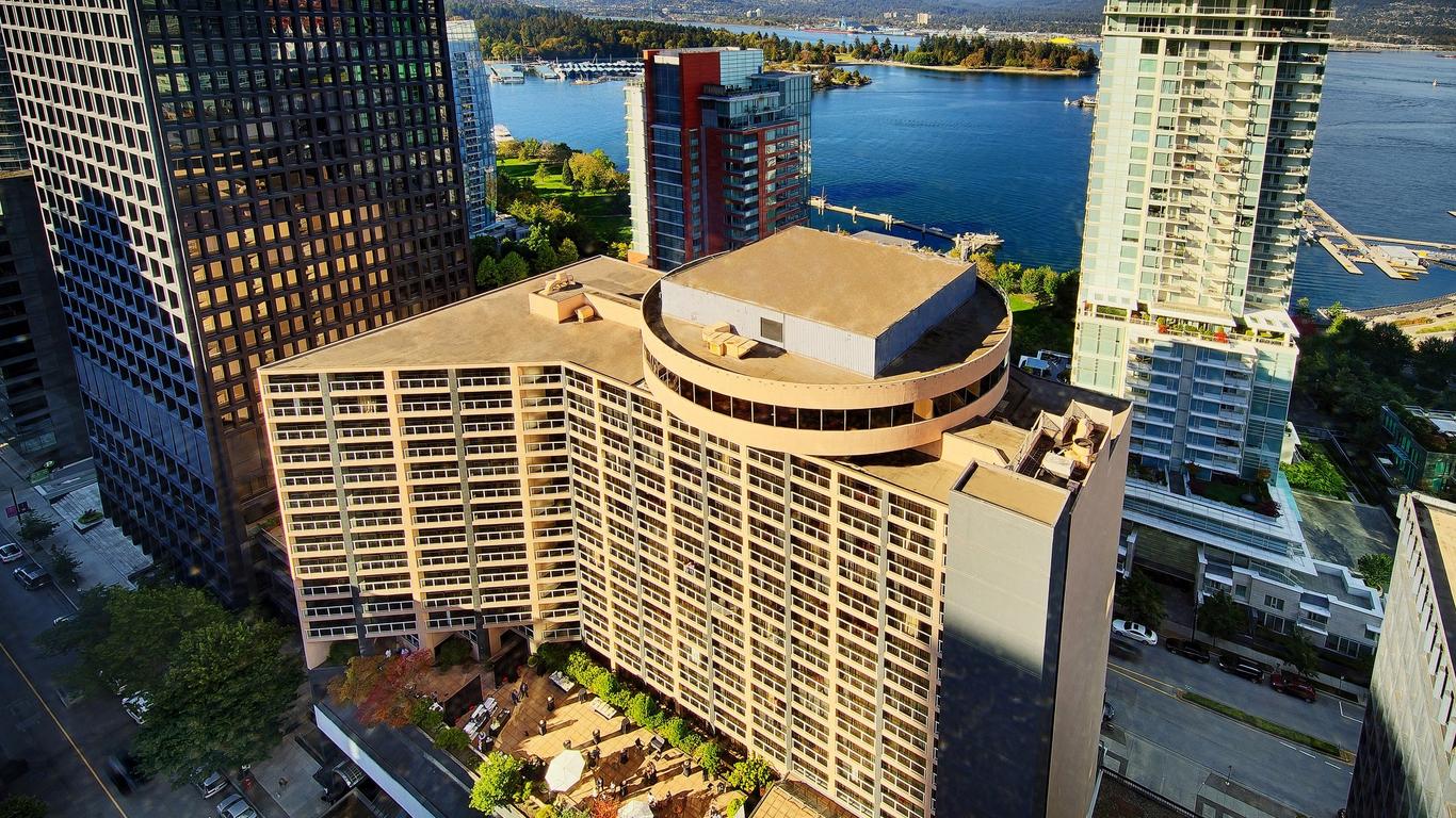 Pinnacle Hotel Harbourfront $275. Vancouver Hotel Deals & Reviews - KAYAK