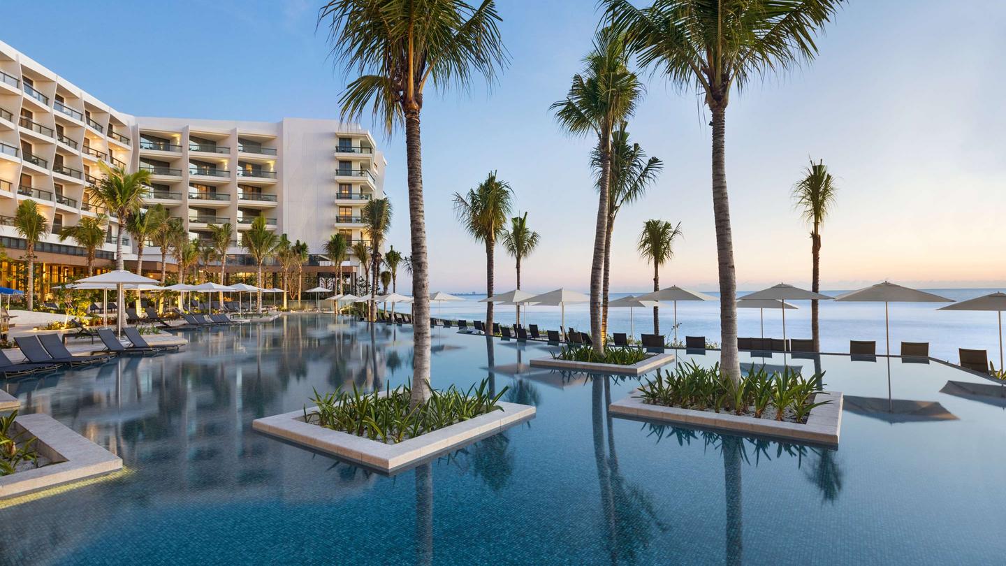 Hilton Cancun, an AllInclusive Resort from 187. Puerto Morelos Hotel Deals & Reviews KAYAK
