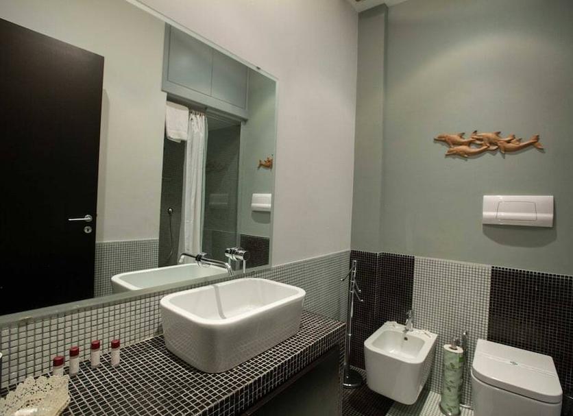 Bathroom Photo