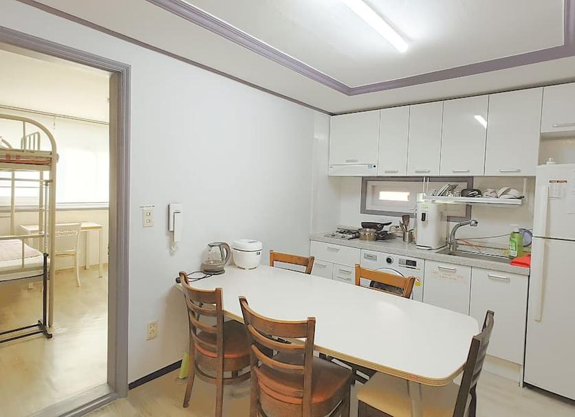 Kitchen Photo
