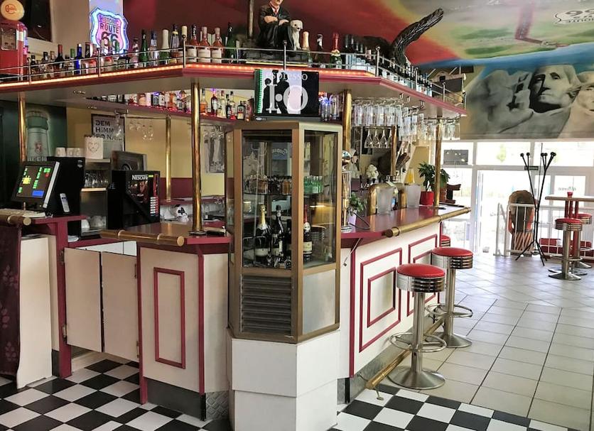 Bar Photo