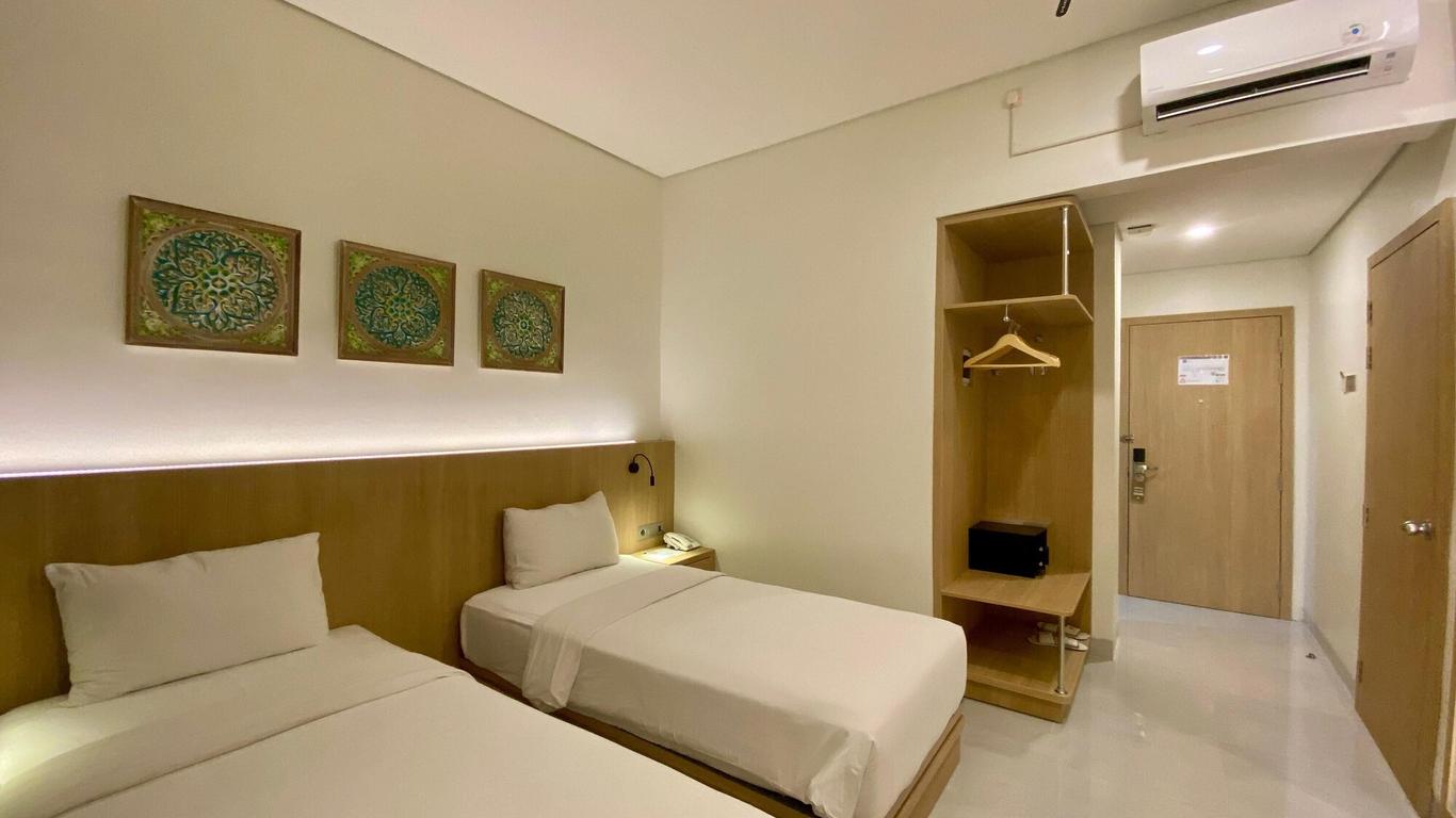 Opi Indah Hotel