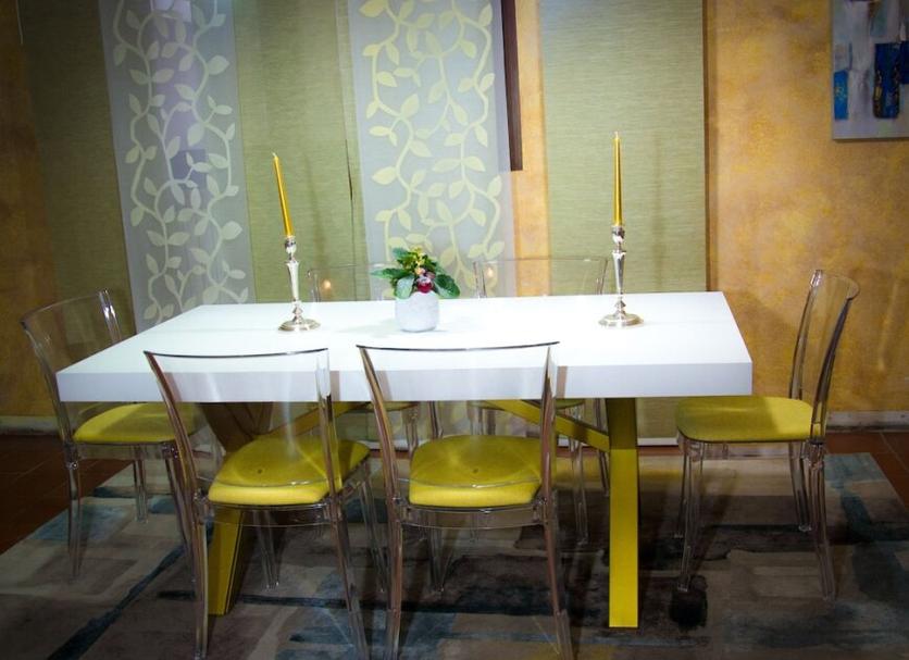 Dining room Photo