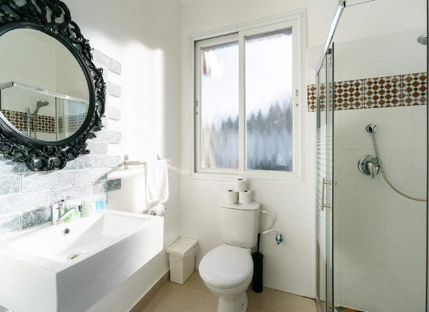 Bathroom Photo