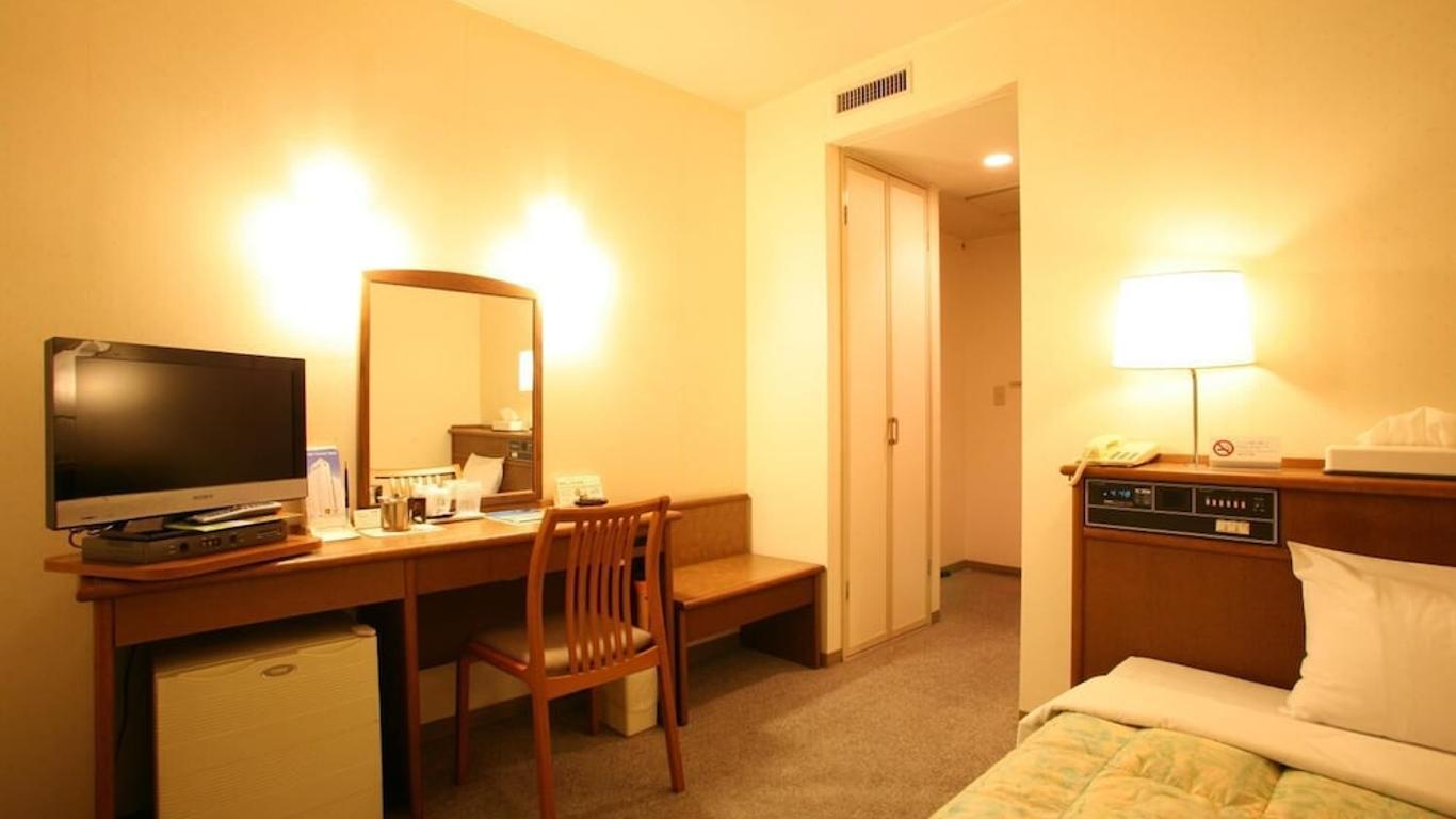 Tendo Central Hotel