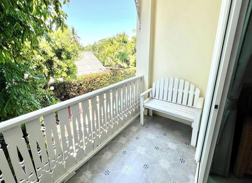 Balcony Photo