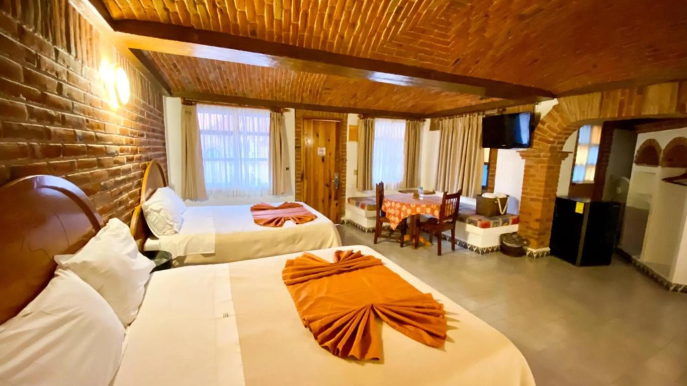 Suites Paraiso Tequis