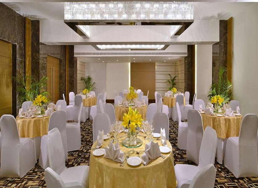 Banquet hall Photo