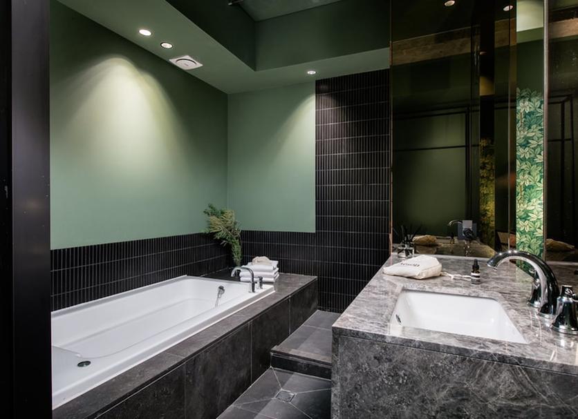 Bathroom Photo
