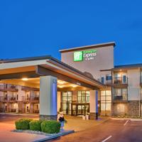 Holiday Inn Express Hotel & Suites Branson 76 Central, An IHG Hotel