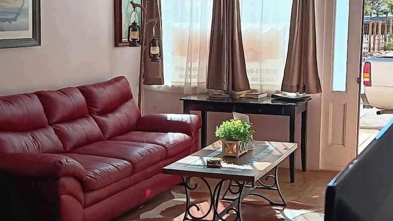 Katie's Cozy Suites