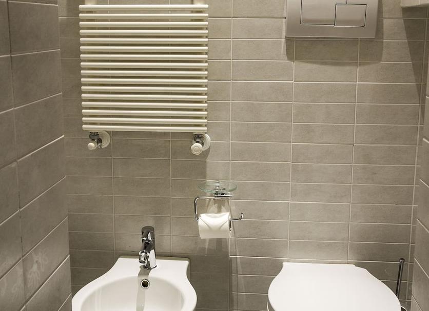 Bathroom Photo