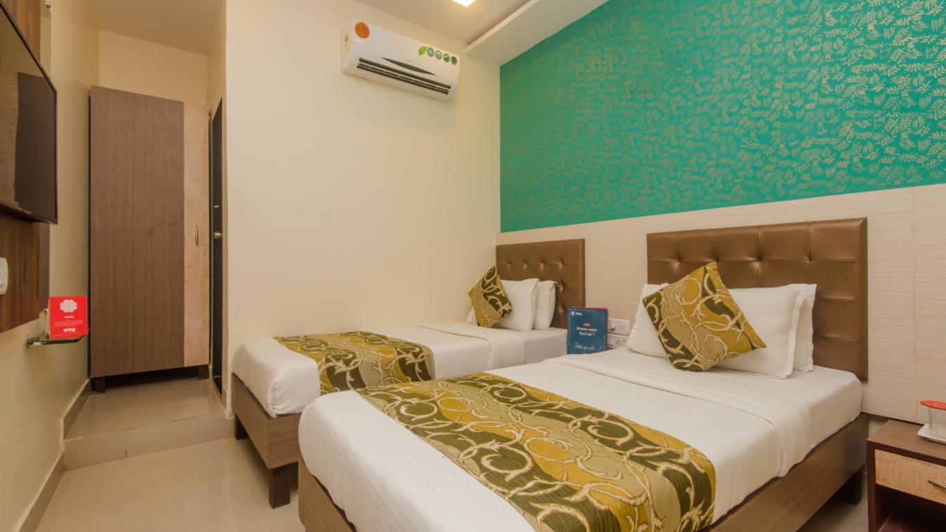 Hotel Golden Nest Near Chhatrapati Shiva