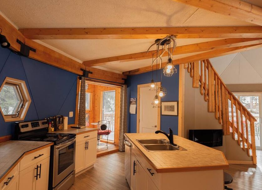Kitchen Photo