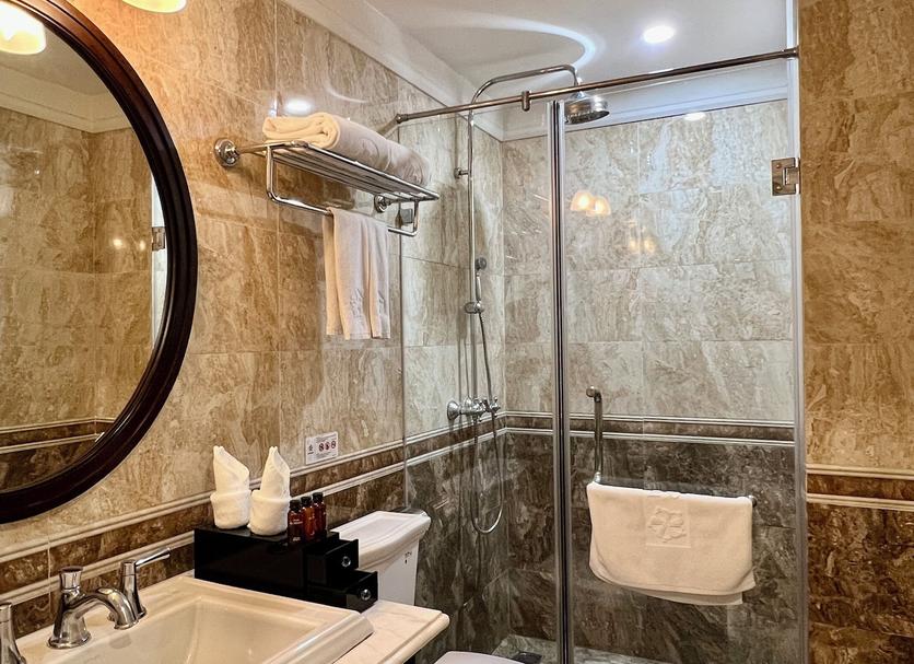 Bathroom Photo