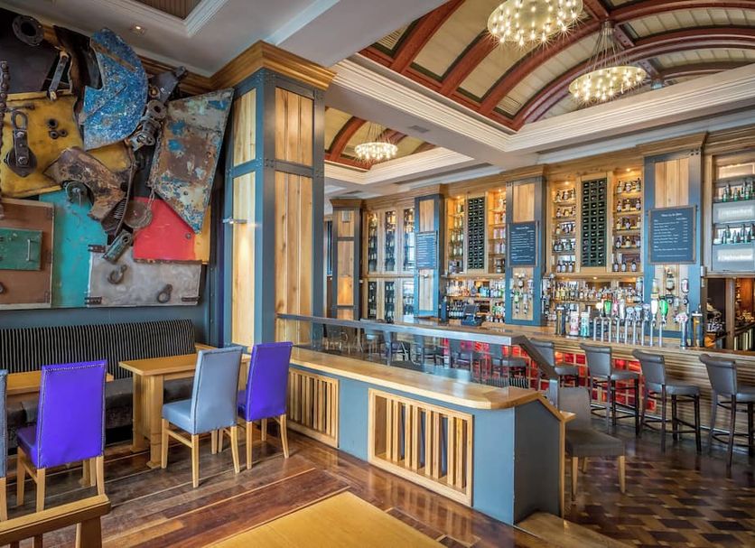 Bar Photo