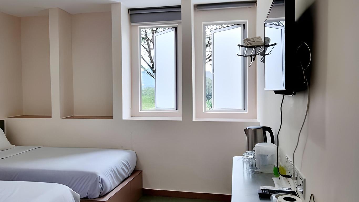 Lucky Hotel