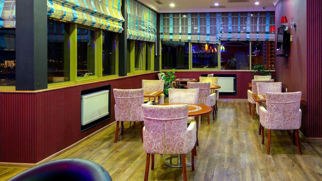 Central Park Hotel
