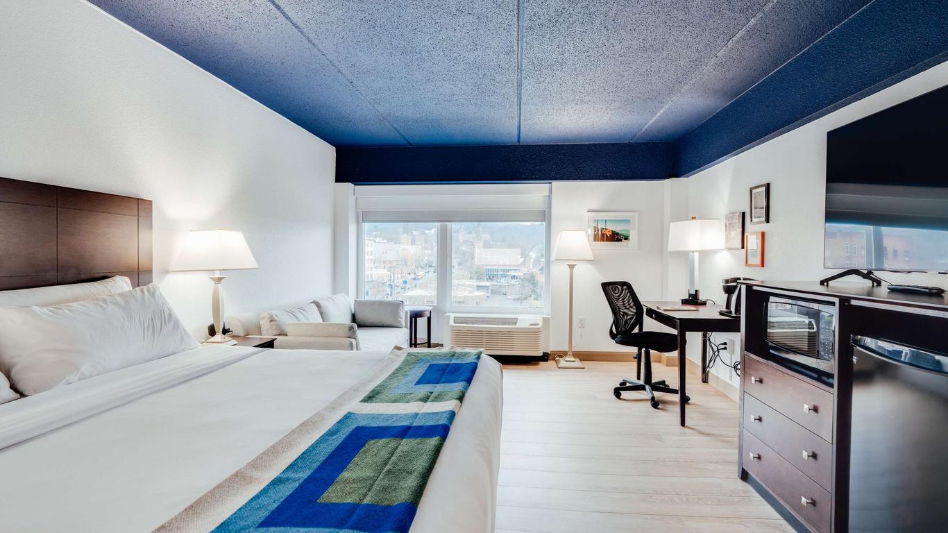 Hotel Downstreet