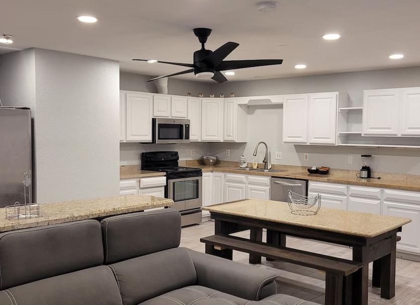Kitchen Photo