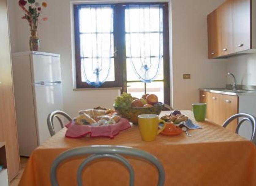 Dining room Photo