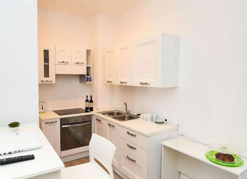 Kitchen Photo