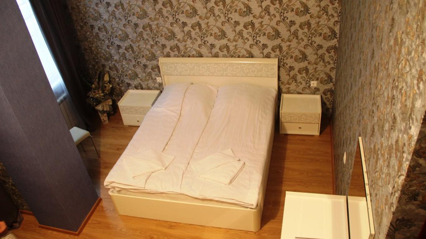 Roz 119 Guest House