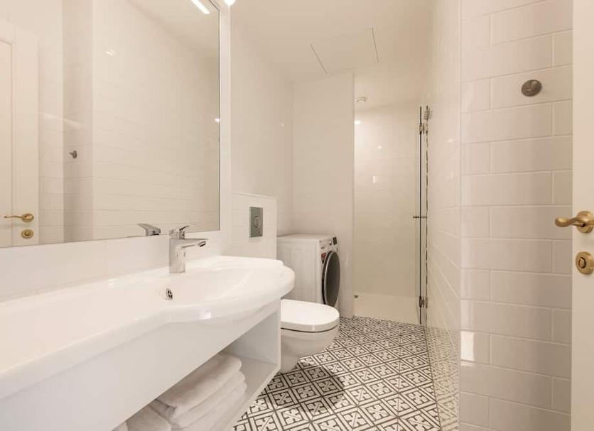 Bathroom Photo