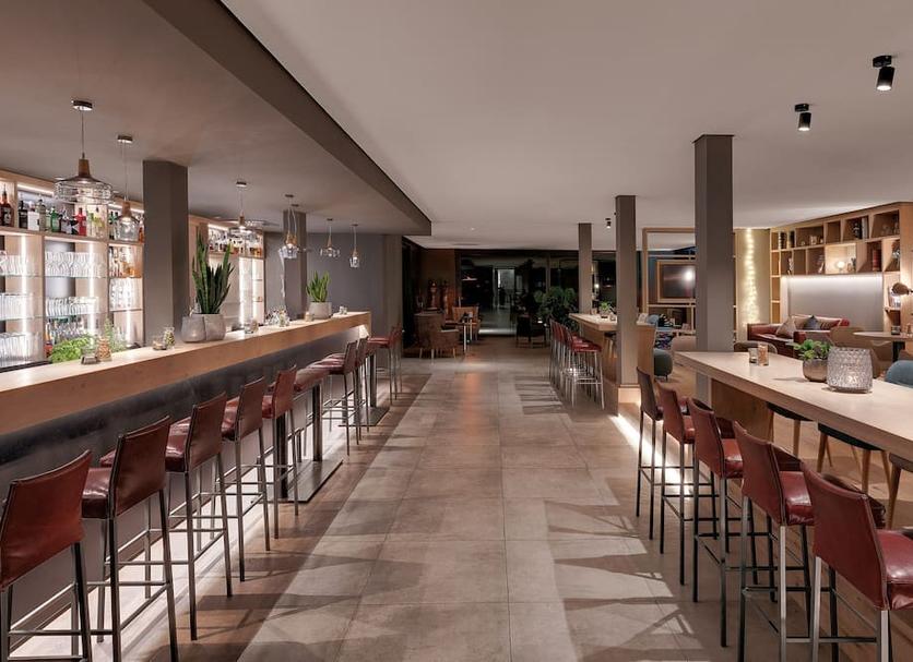 Bar Photo