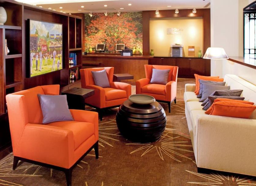 Lounge Photo